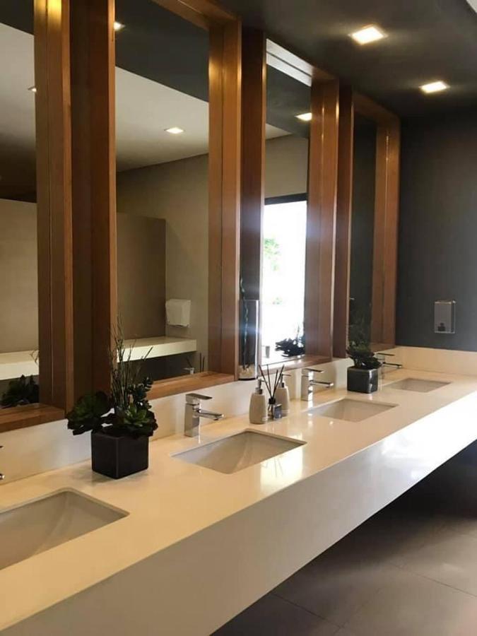 Studio At Viceroy T4 Florence Way 马尼拉 外观 照片