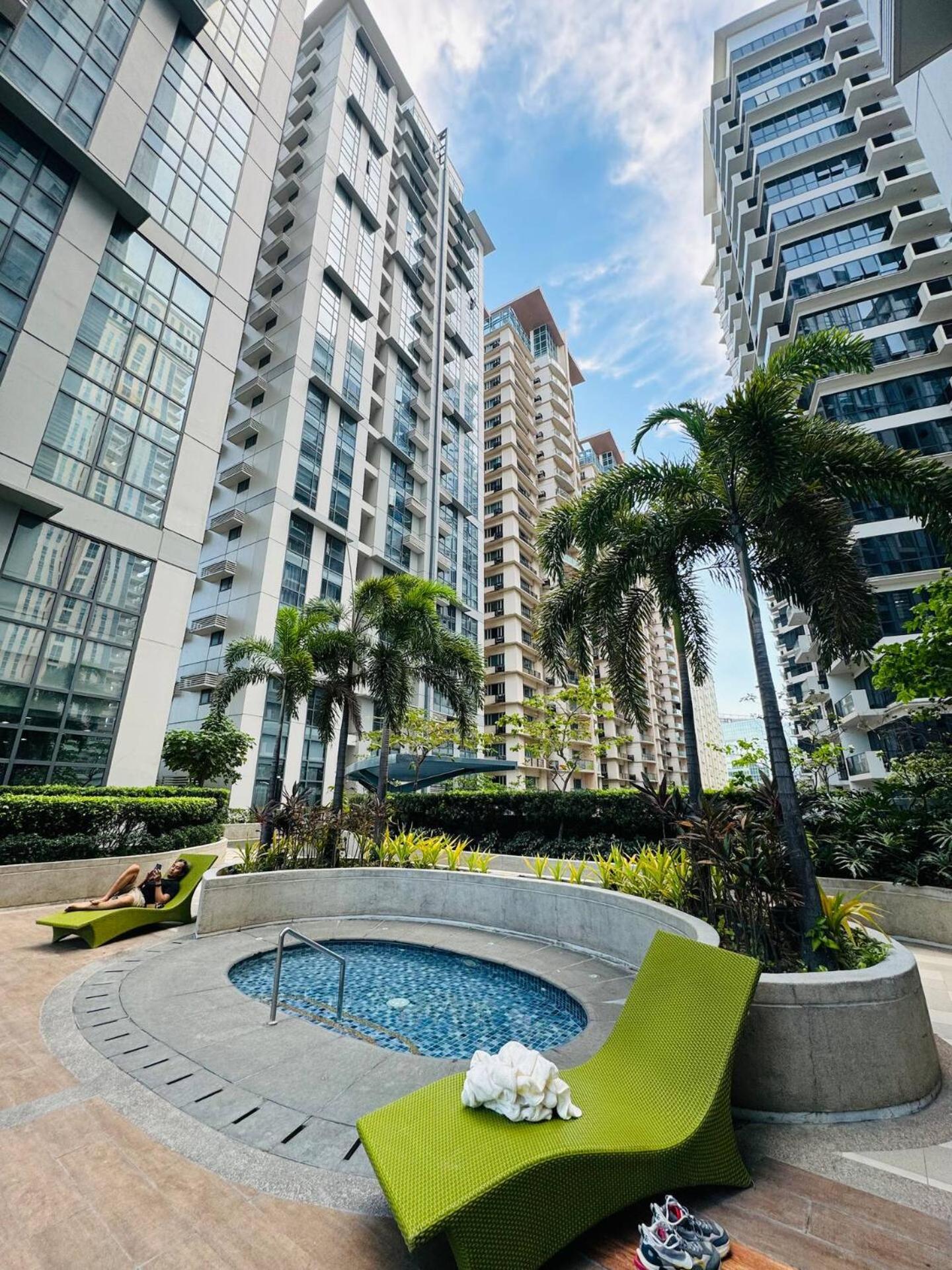 Studio At Viceroy T4 Florence Way 马尼拉 外观 照片